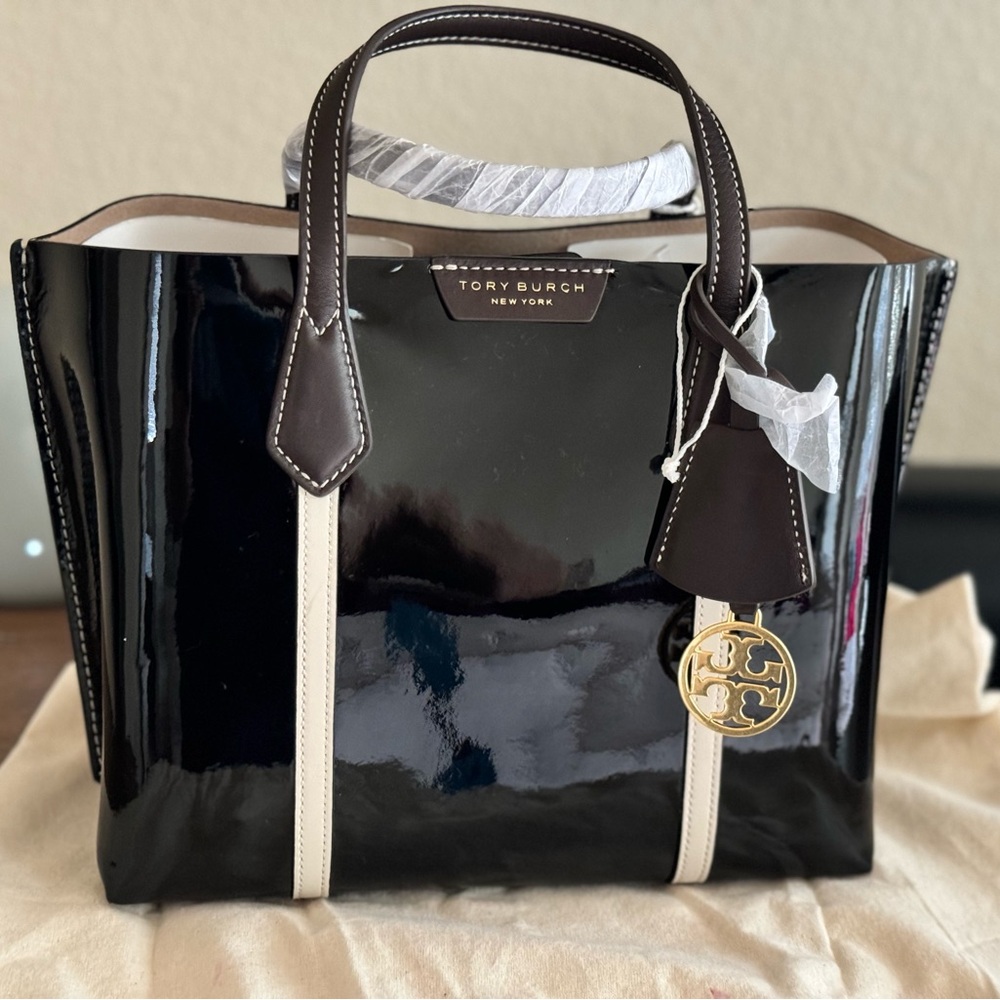 Brand New Authentic Tory Burch Patent Leather Small Shoulder Tote Bag!